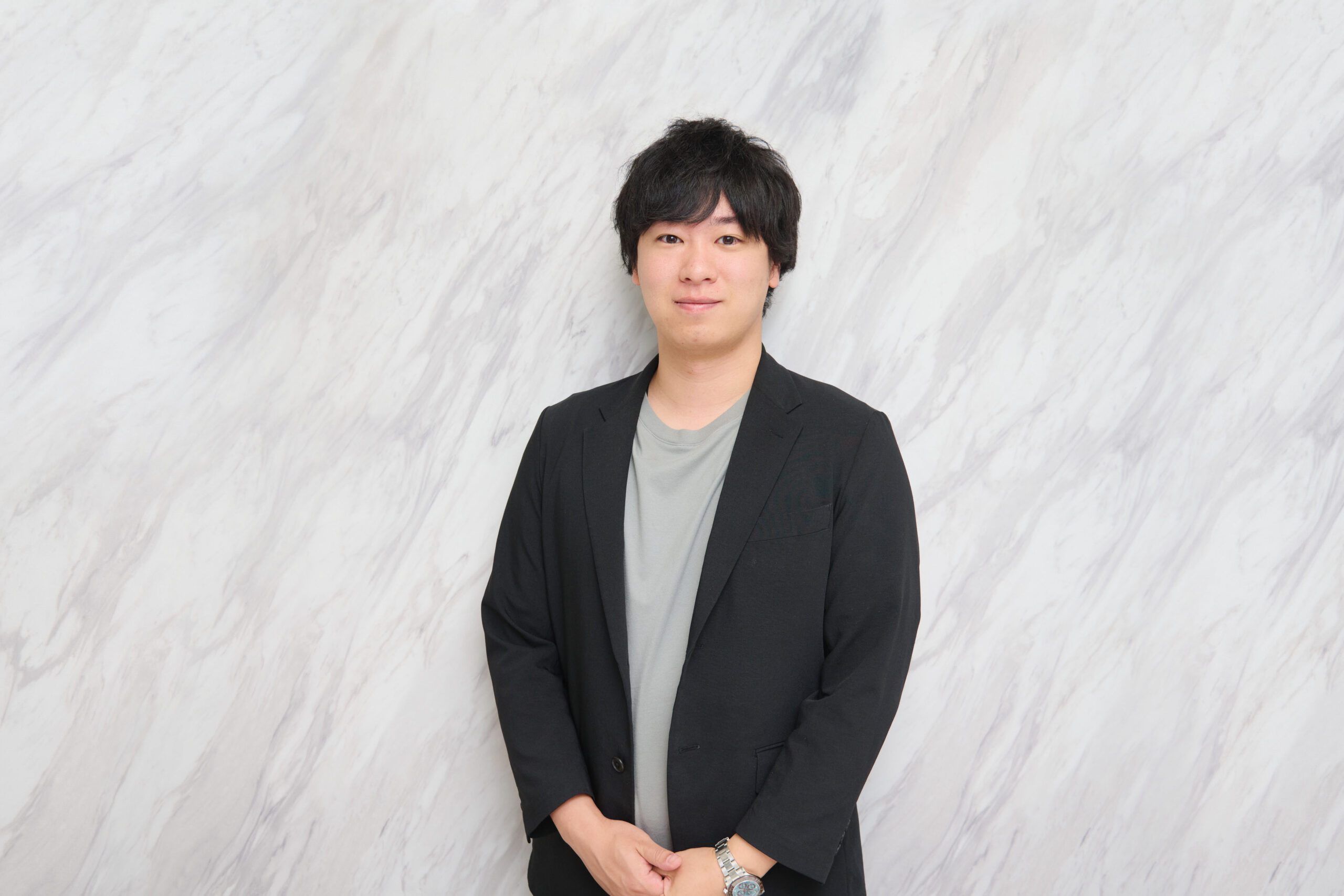 色々な営業の方の話を聞くと思いますが、僕の場合、実績をちゃんと見て選んできたのがEPARK歯科でした。
EPARK歯科みたいに大きくて実績のあるところは、やっぱり掲載後の反応がまったく違いますし、
創業当初からずっと使ってきて手応えを感じています。 